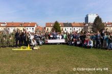 „Detské vojenské dobrodružstvo s Čestnou strážou prezidenta SR“